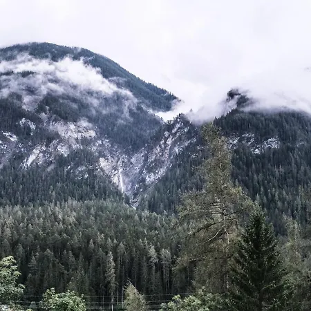 Tgiasa Smit By Interhome